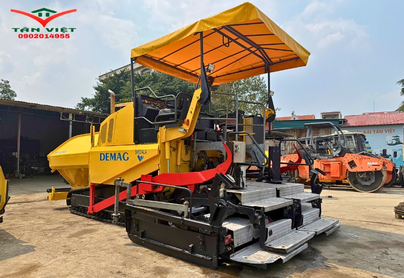 may-rai-tham-dynapac-nhap-khau-duc-tai-kho-tan-viet